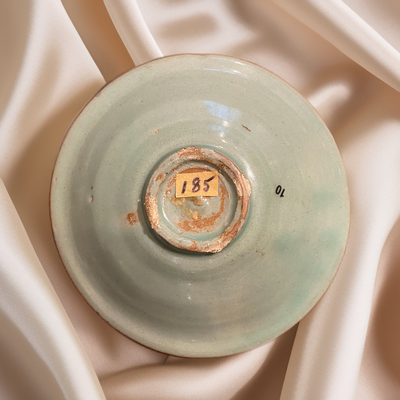 高麗青磁唐草文皿 | 高麗青瓷唐草紋皿 | Goryeo Celadon Dish with Arabesque Design